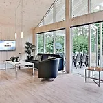 Feriehus 5 Star Holiday Home In Dronningmolle *