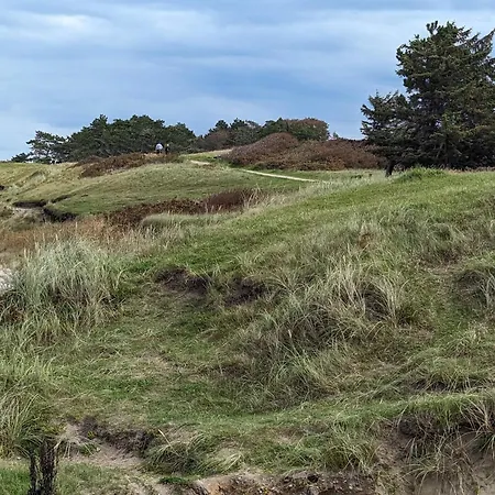 5 Star Holiday Home In Dronningmolle * Gilleleje
